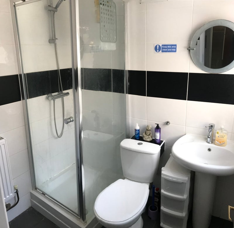 Room Spencer Road in Stoke-on-Trent