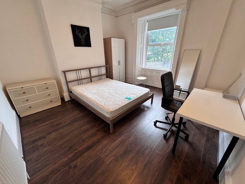 Room Watson Road in Sheffield