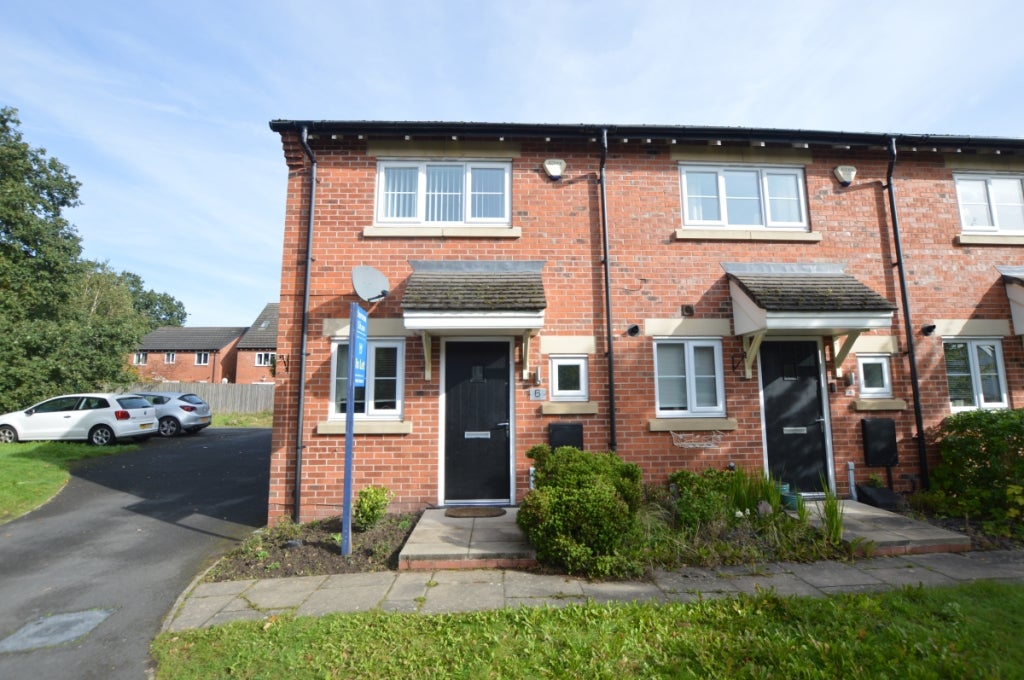 House Lyon Close in Wigan