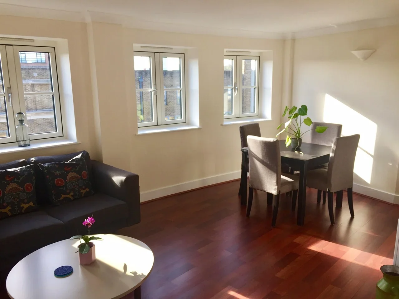 Flat Gaskin Street in Greater London