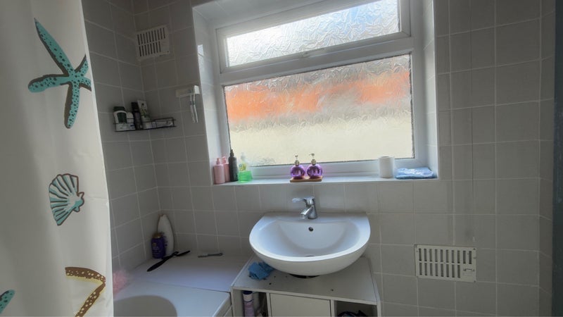 Room London Road in Stoke-on-Trent
