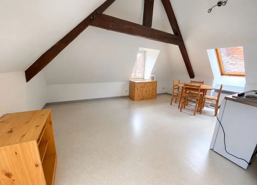 Flat Rue Mazelle in Metz