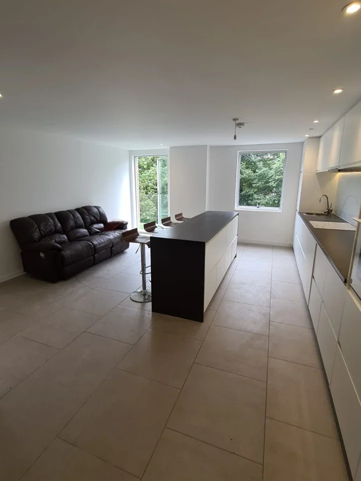 Room Motley Street in Greater London