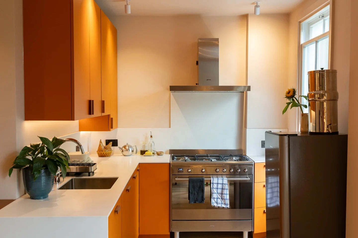 Flat Pemberton Gardens in Greater London
