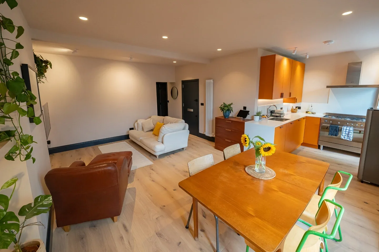 Flat Pemberton Gardens in Greater London