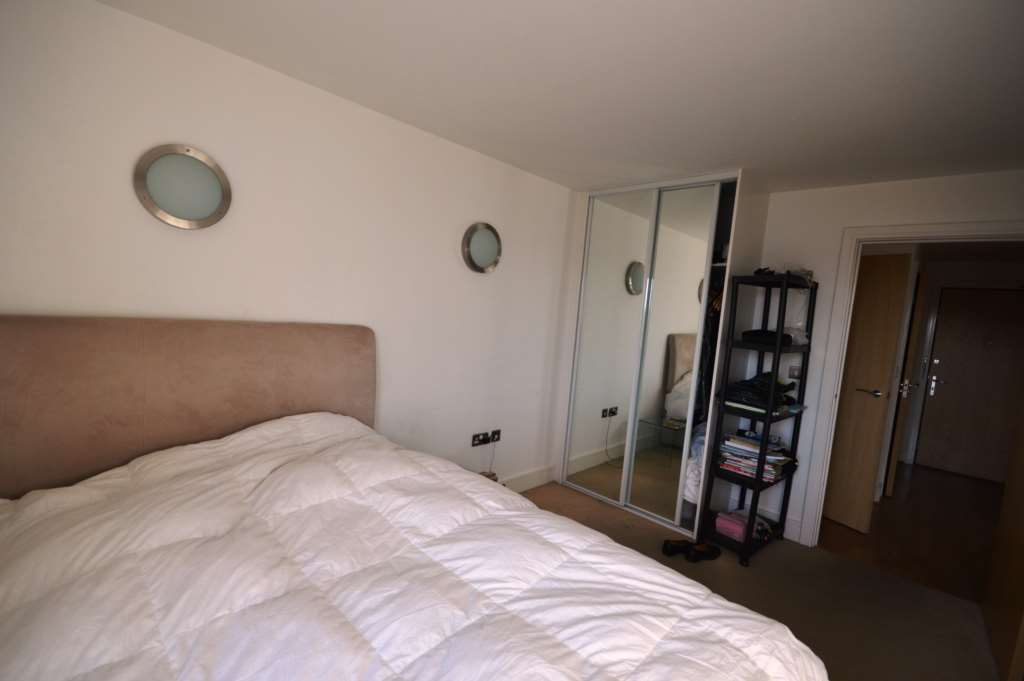 Flat Jude Street in Greater London