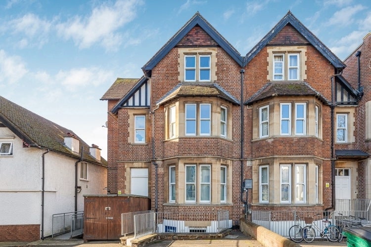 Flat Iffley Road in Oxford