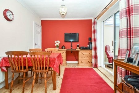 House Banksfield Crescent in Leeds