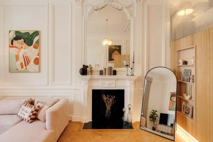 Flat Pembridge Gardens in Greater London