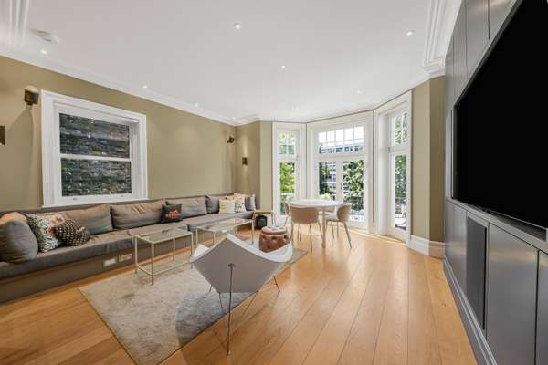 Flat Maida Vale in City of Westminster