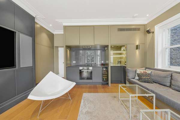 Flat Maida Vale in City of Westminster