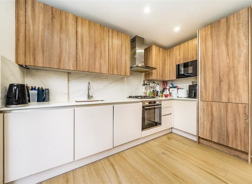 House Bermans Way in Greater London