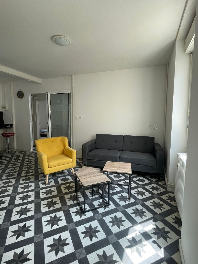 Flat Rue Saint-Lazare in Angers