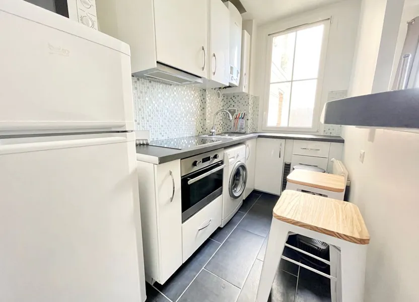 Flat Rue Manin in Paris