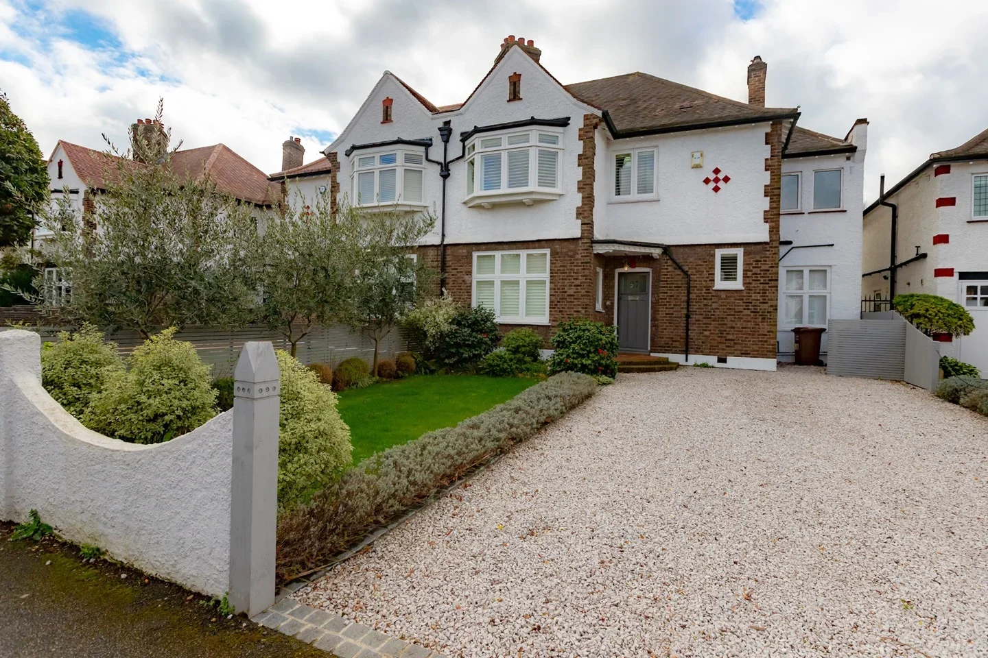 House Burbage Road in Greater London