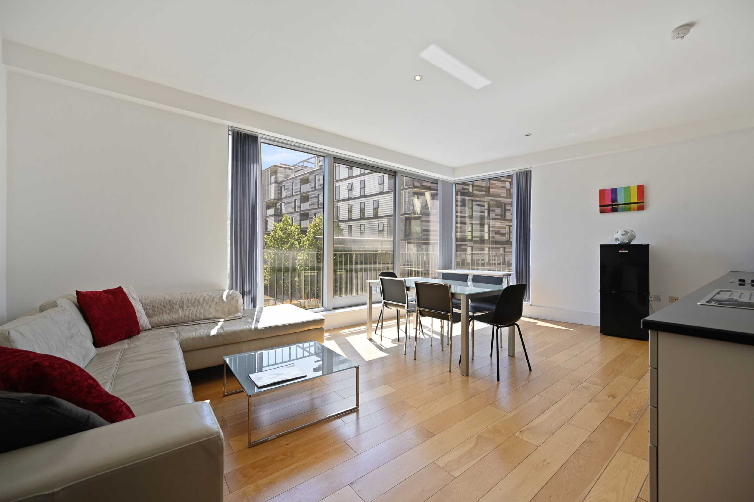 Flat York Way in Greater London