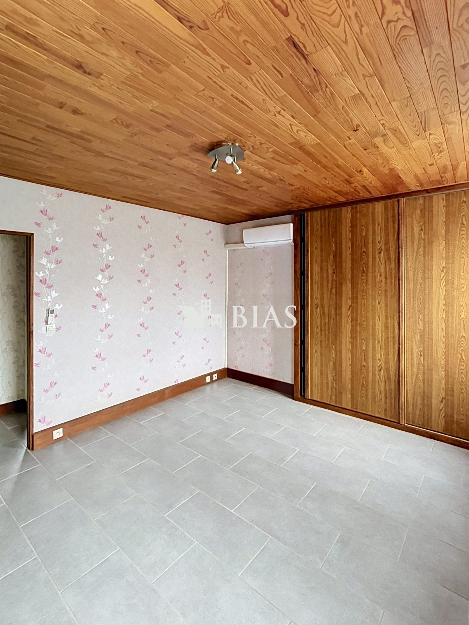 Flat Rue de Caux in Bosc-Bérenger