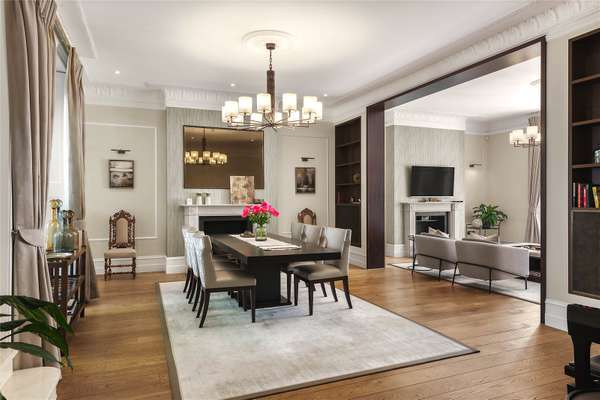 Flat Hyde Park Gate in Greater London