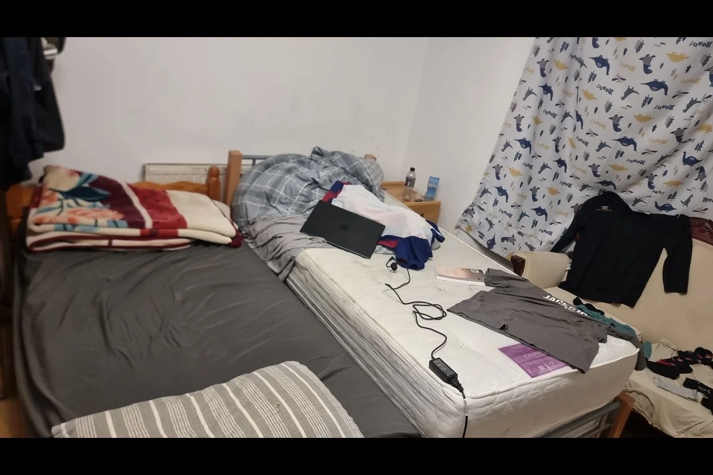 Room Fulbourne Road in Greater London
