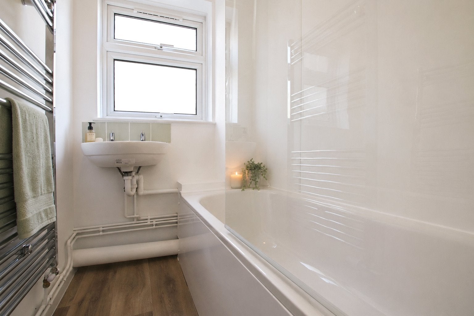 Flat Naseby in Bracknell