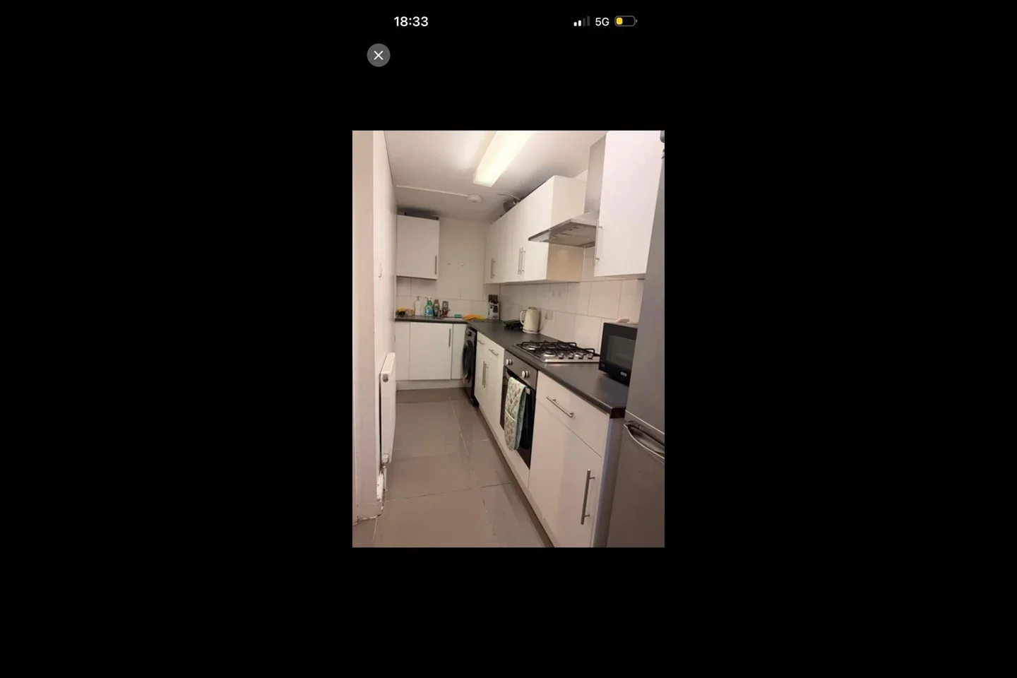 Room Strattondale Street in Greater London