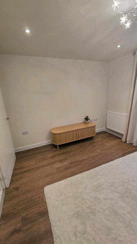 Room North Lock Road in Leicester