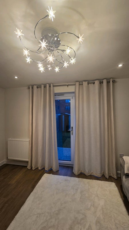 Room North Lock Road in Leicester