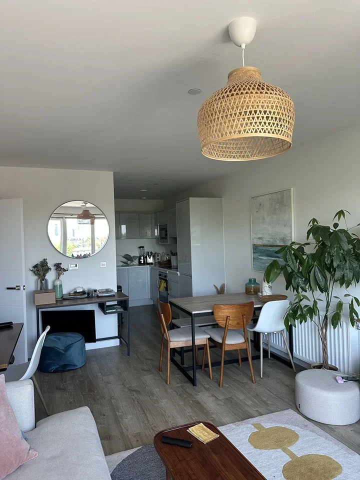 Flat Louis Close in Greater London