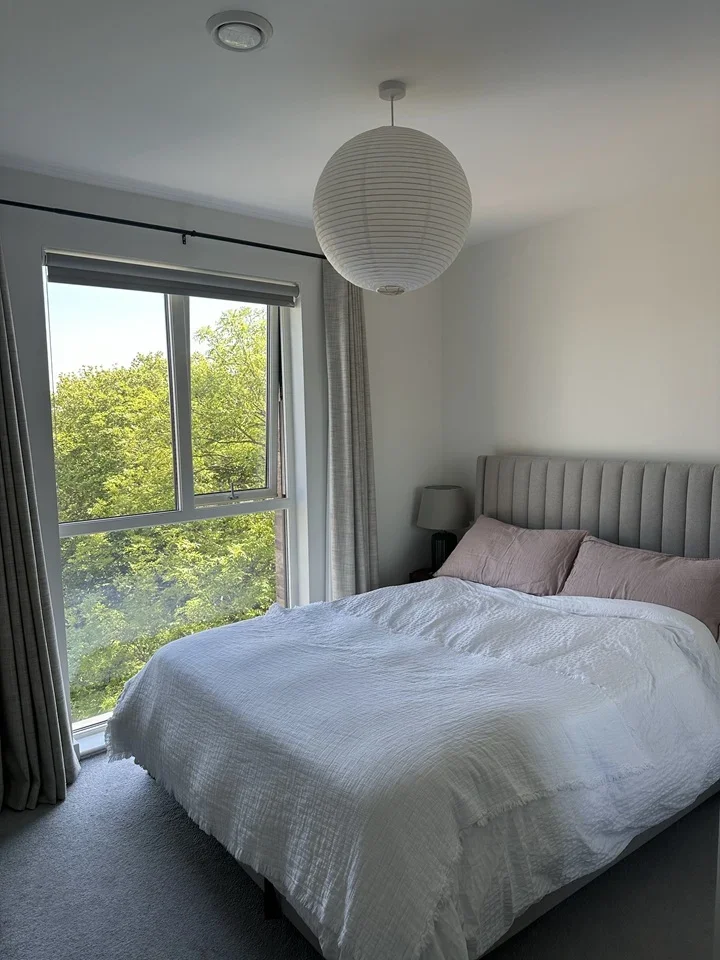 Flat Louis Close in Greater London