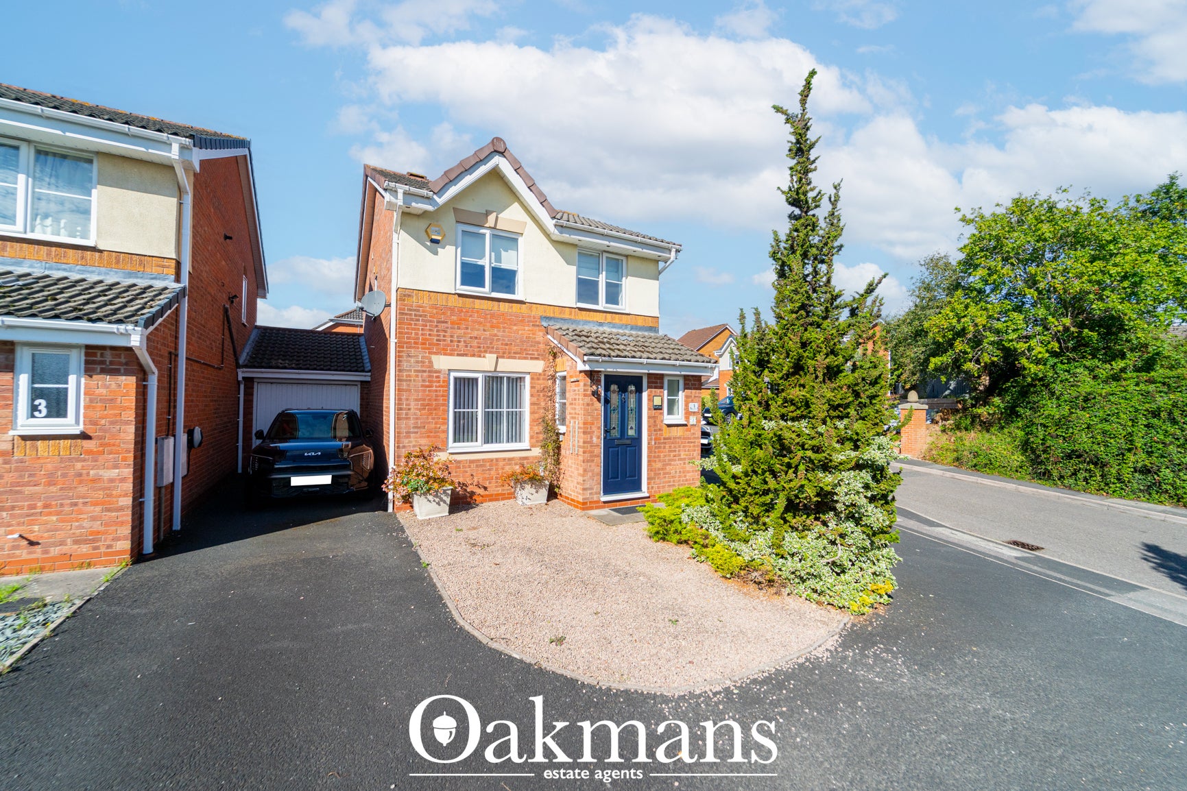House Butler's Hill Lane in Redditch