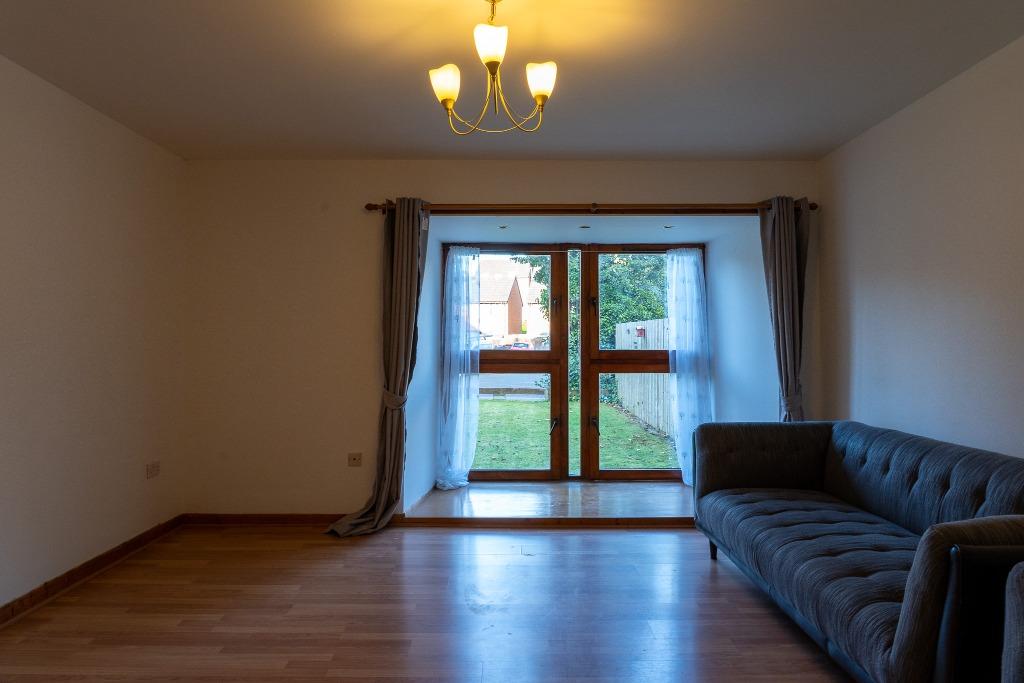 Flat High Street in Newport-on-Tay