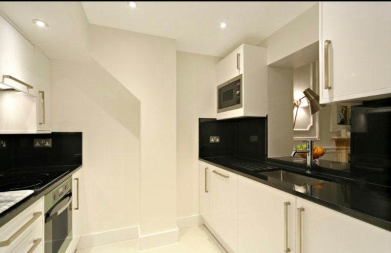 Flat Queen's Gate in Greater London