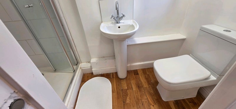 Room Mildred Avenue in Prestwich