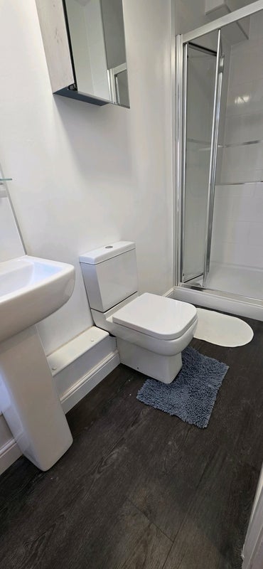 Room Mildred Avenue in Prestwich