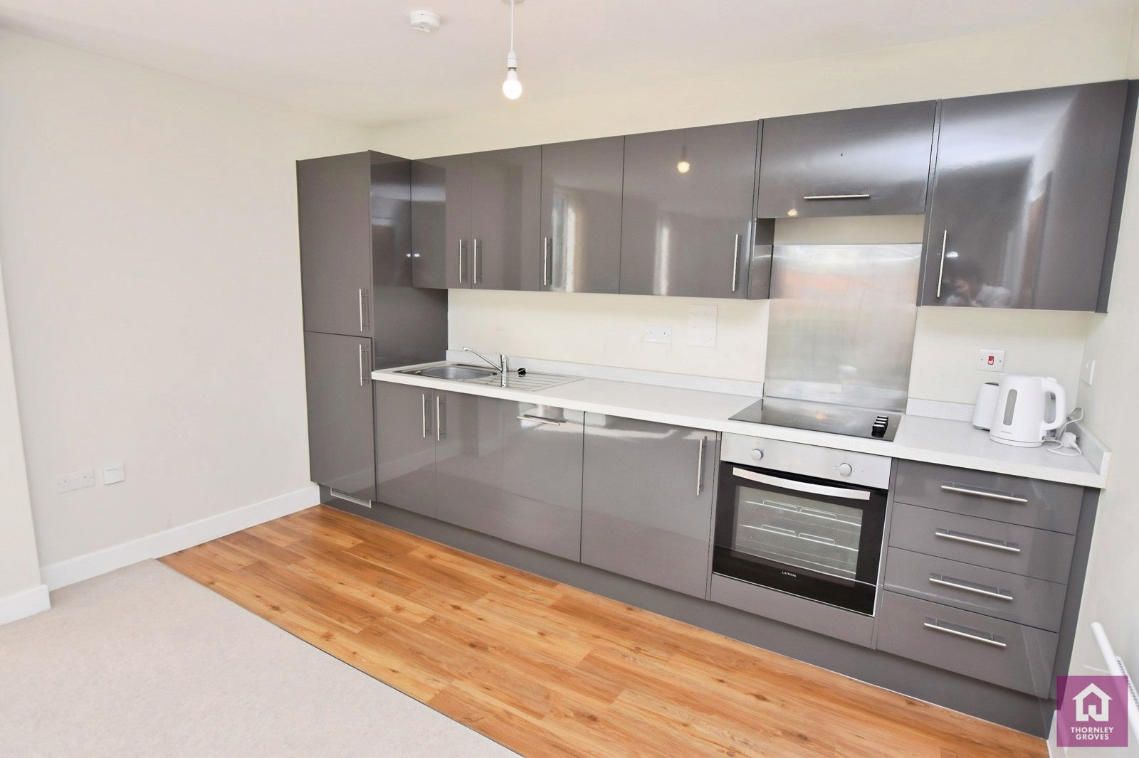 Room Woden Street in Salford