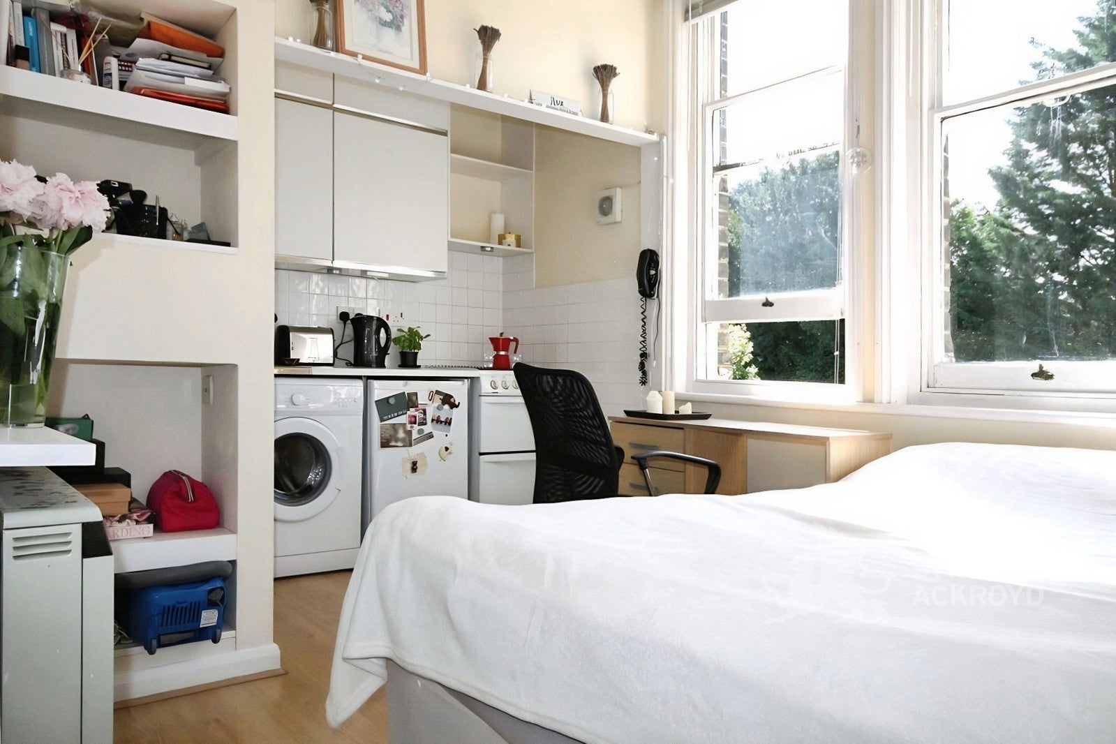 Flat Epsom Road in Guildford