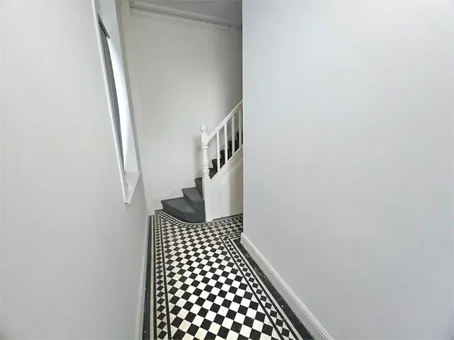 Flat West Road in Southend-on-Sea