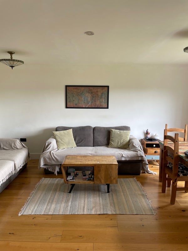 Room Selhurst Road in Greater London