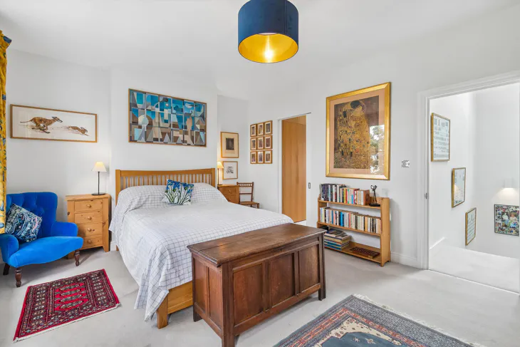 Flat Hedley Row in Greater London