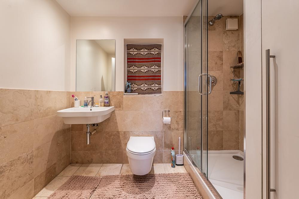 Flat Harewood Avenue in City of Westminster