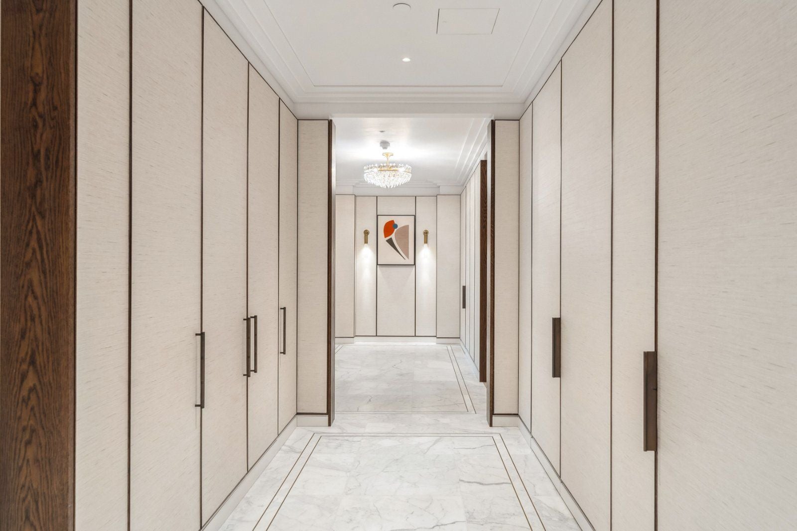 Flat Brompton Road in Greater London