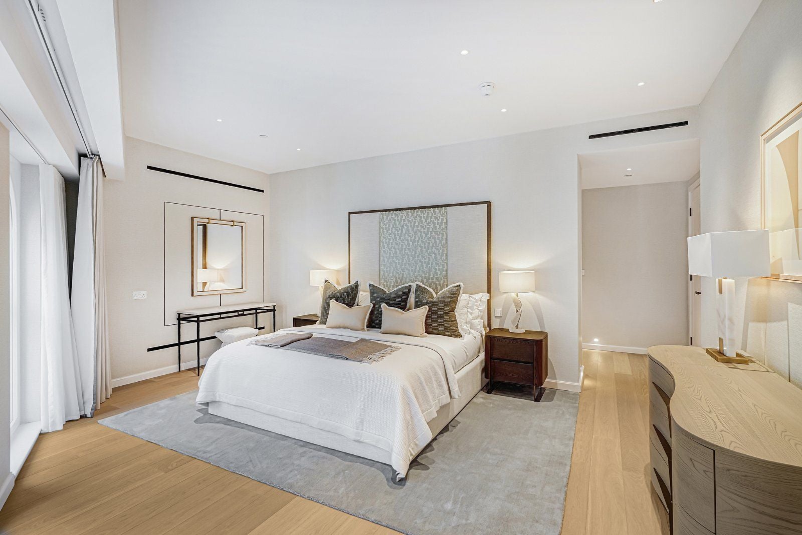 Flat Brompton Road in Greater London