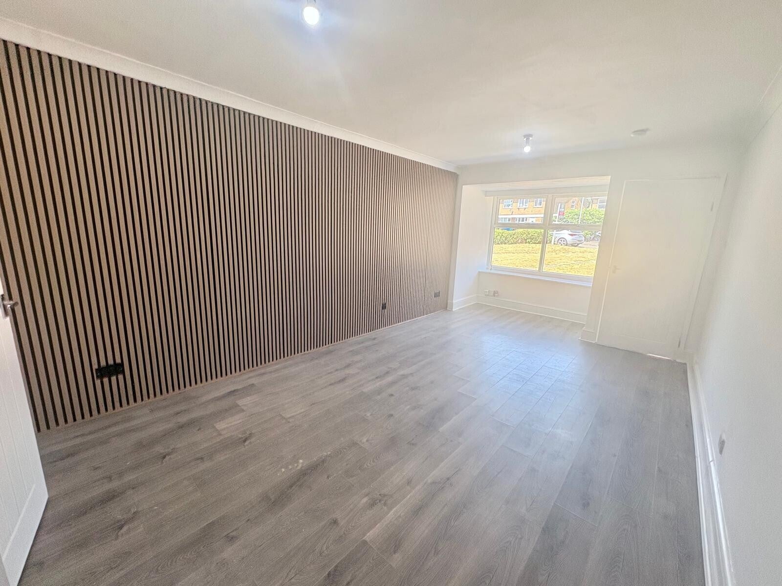 Flat Cheswood Drive in Birmingham