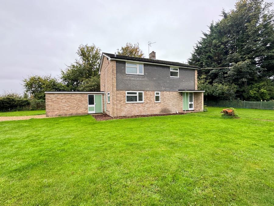 House Aldermaston Road in Basingstoke and Deane