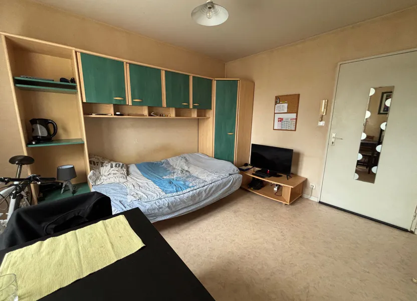 Room Allée du Verdon in Limoges