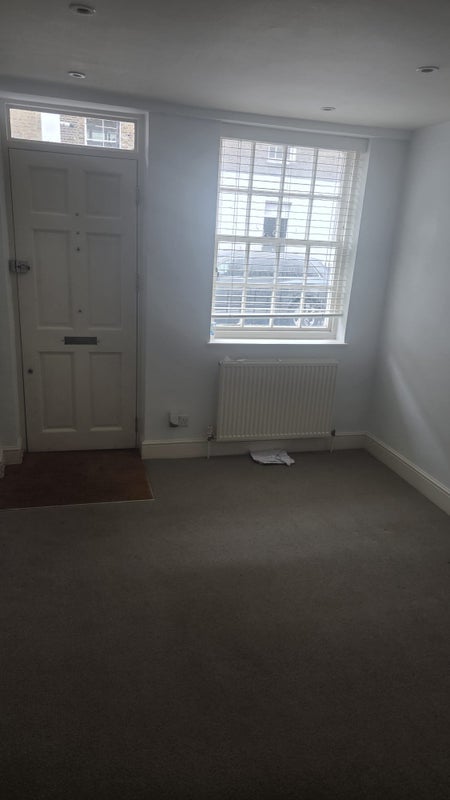 House Ivor Place in City of Westminster