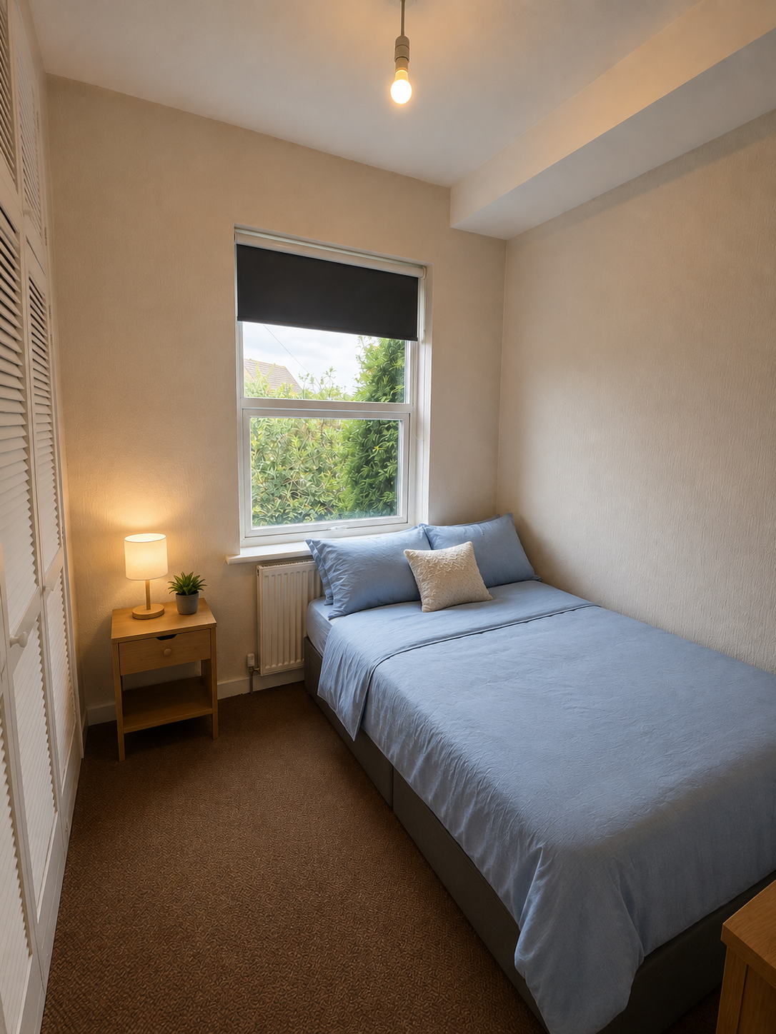 Flat Rosebank Road in Leeds