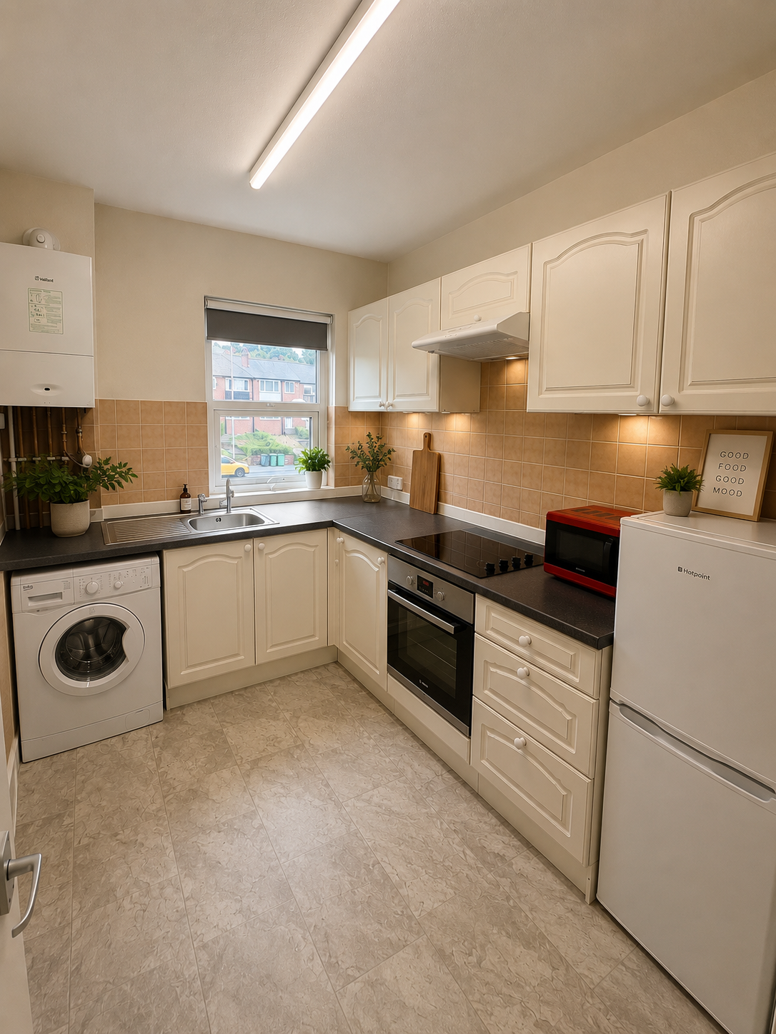 Flat Rosebank Road in Leeds