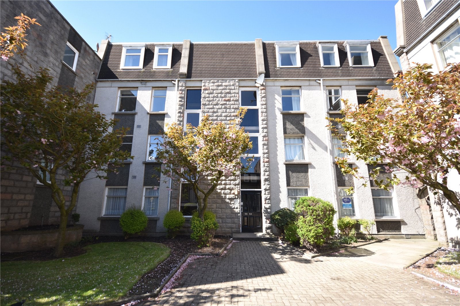 Flat Linksfield Gardens in Aberdeen City