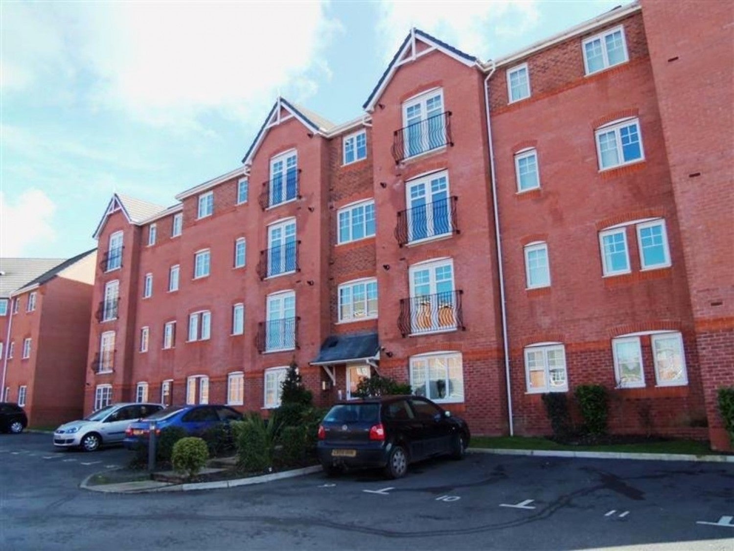 Flat Dunwoody Way in Crewe